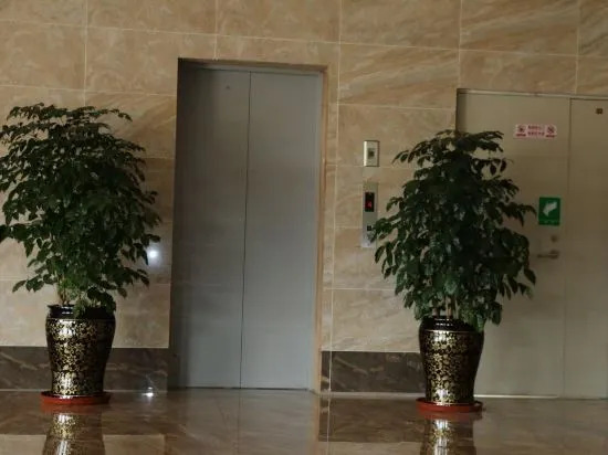 Цзиньшань: Tianlong Hotel (Lufeng South Railway Station Jinshan Ancient Town Branch)