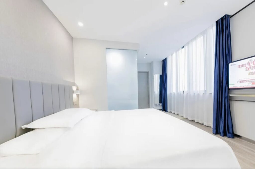 Чунцин: 7 Days Premium (Chongqing Tongliang Xuefu Avenue)