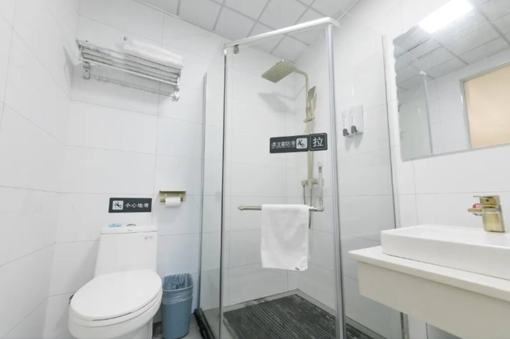 Чунцин: 7 Days Premium (Chongqing Tongliang Xuefu Avenue)