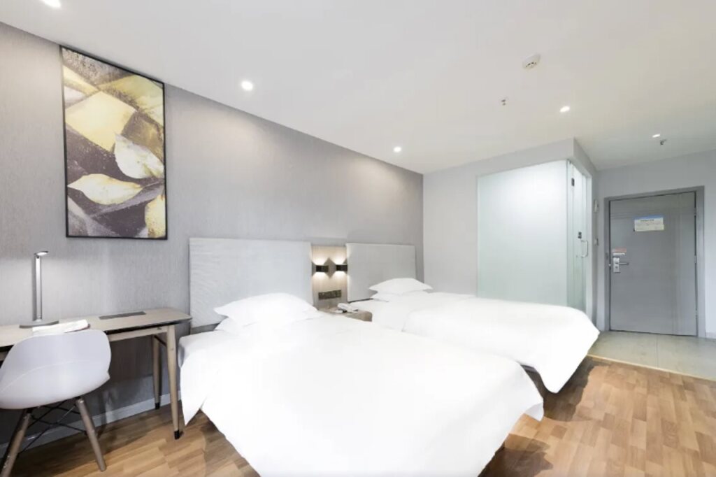 Чунцин: 7 Days Premium (Chongqing Tongliang Xuefu Avenue)