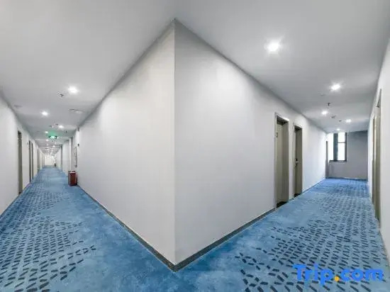 Чунцин: 7 Days Premium (Chongqing Tongliang Xuefu Avenue)