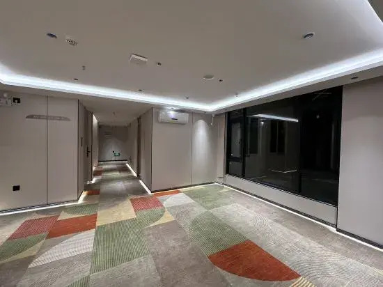 Шаньвэй: Bai Shi Da  (shanswi Er Road merchndise Street Branch)