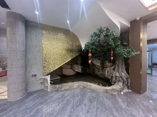 Шаньвэй: Bai Shi Da  (shanswi Er Road merchndise Street Branch)