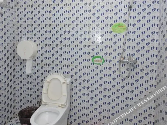 Циндао: Aike 100 Business Hotel Qingdao Zhongcheng Road