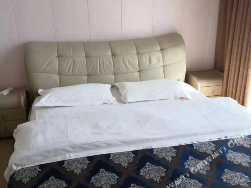 Хуанши: Changxin Business Hotel