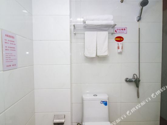 Дежоу: Migao Chain Hotel (Dezhou Chenghuangmiao Pedestrian Street No.5 Middle School Shop)