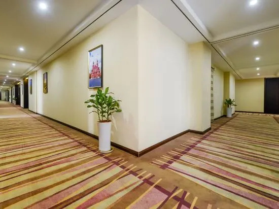 Чунцин: Liangjiang Yuepin Hotel (Chongqing Longhu Yuanzhu Branch)