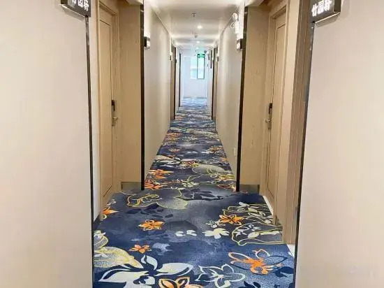 Bonus Hotel — фото 1