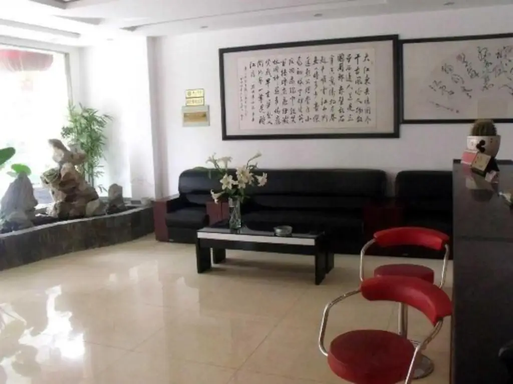 Хэфэй: Chaohu Jiangnan Hotel