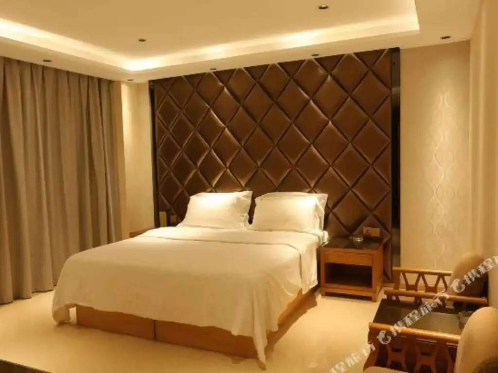 Линьи: Home Inn Alliance Huayi Hotel (Tancheng Railway Station Tanguo Ancient City)