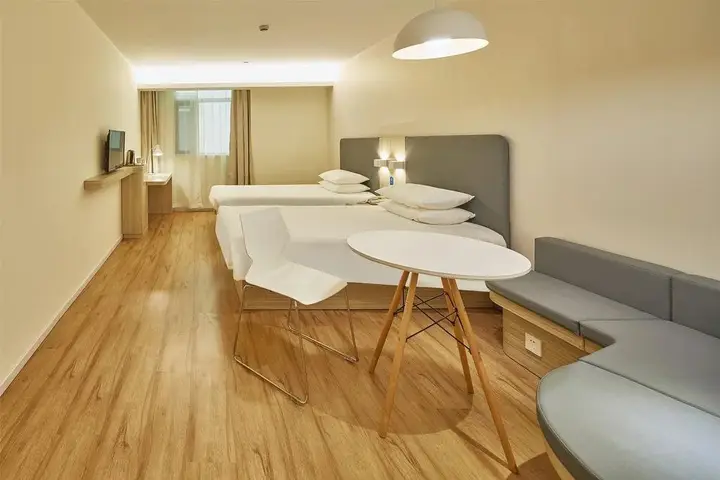 Чанчжоу: Hanting Hotel (Changzhou Qinglongyuan)
