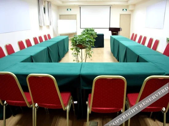 Цзинань: Grace Inn Jinan Harmony Square Branch