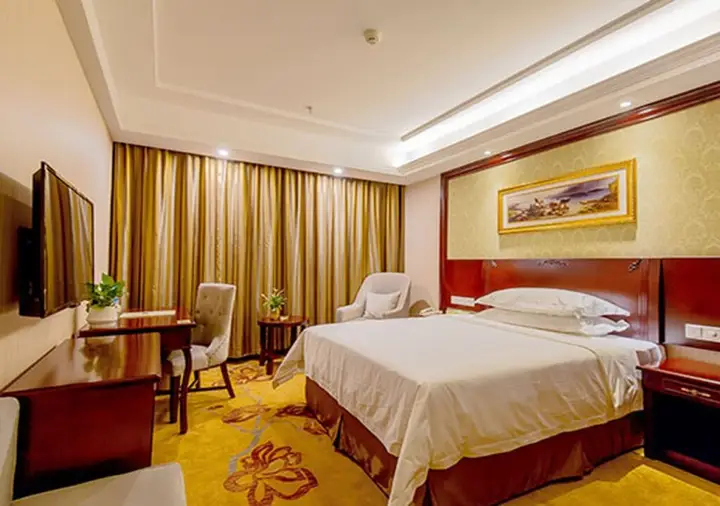 Чанша: Vienna Hotel (Changsha IFS guojin zhongxin)