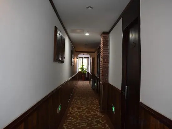 Пекин: The XJ Hotel