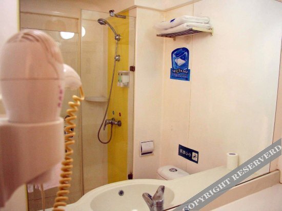 Хандань: Eaka hotel(Handan Heping Road)