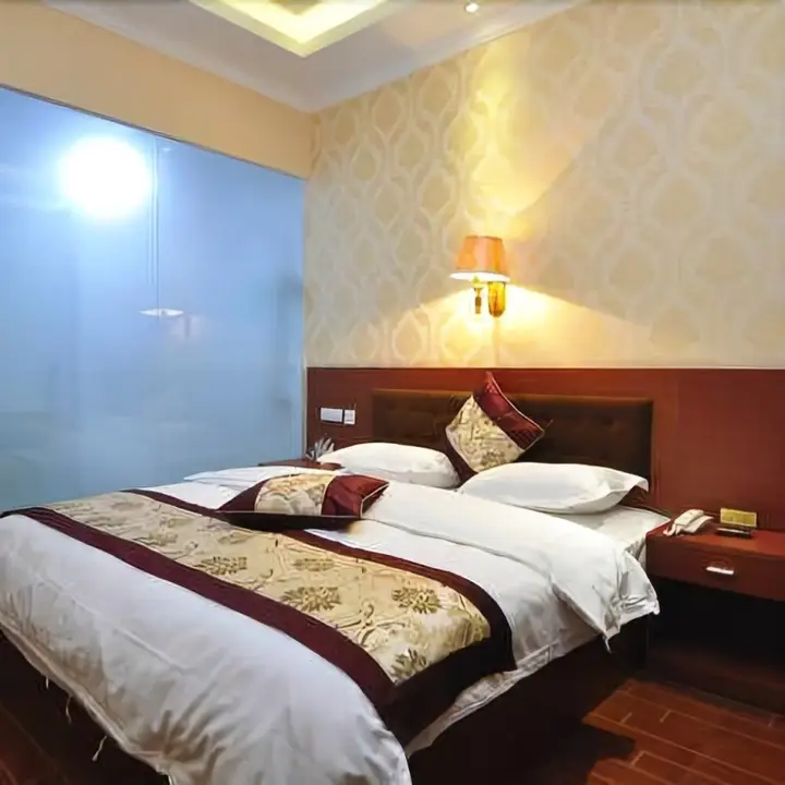 Куньмин: Kunming Hua Tian Hotel
