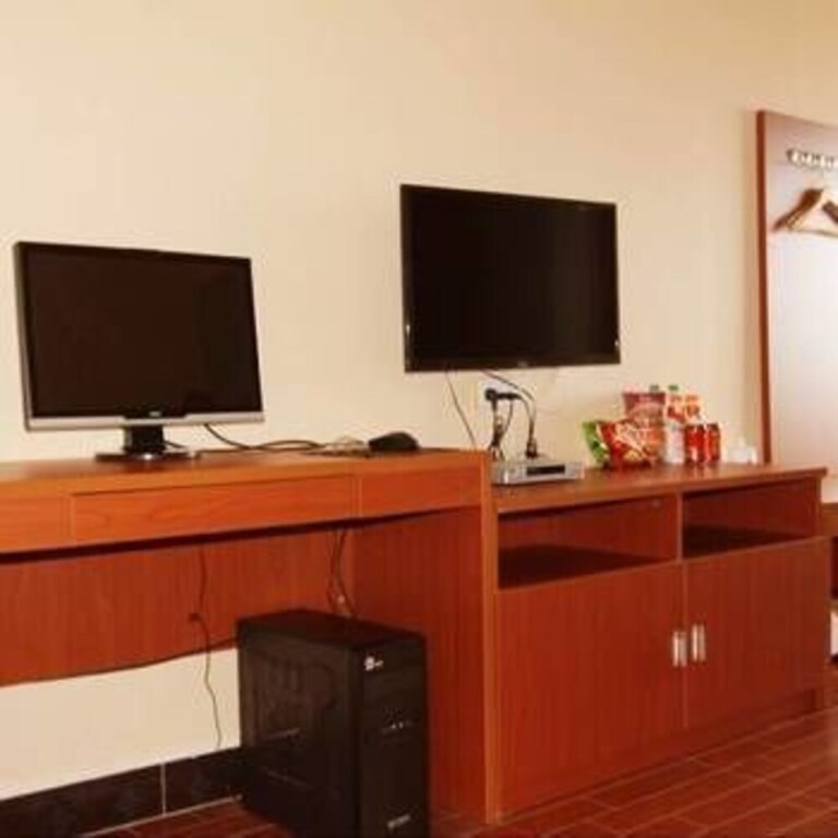 Куньмин: Kunming Hua Tian Hotel