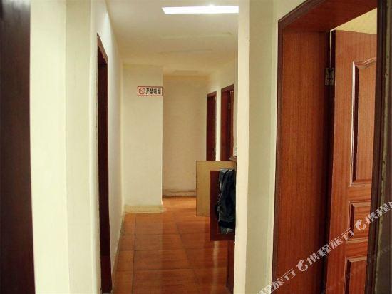 Чэнду: Xiwang Hostel