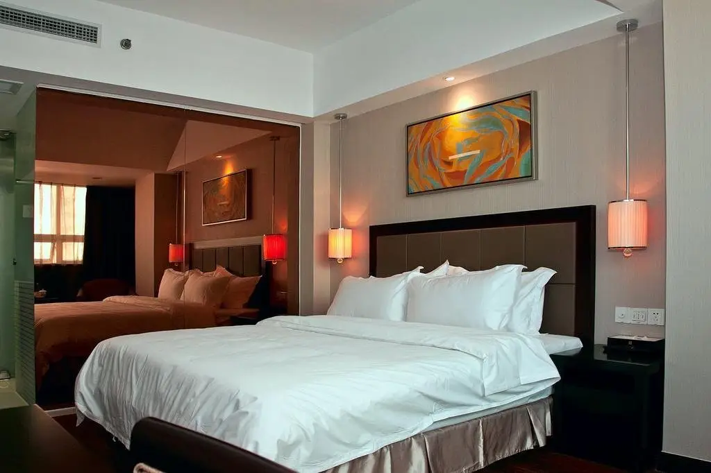 Фучжоу: Enjoy Hotel