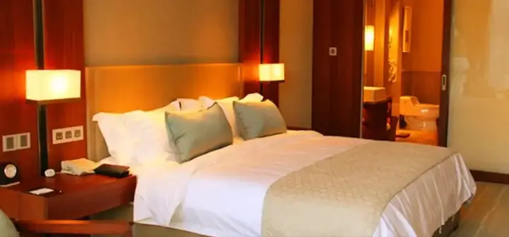 Пекин: Swan Lakeview Hotel