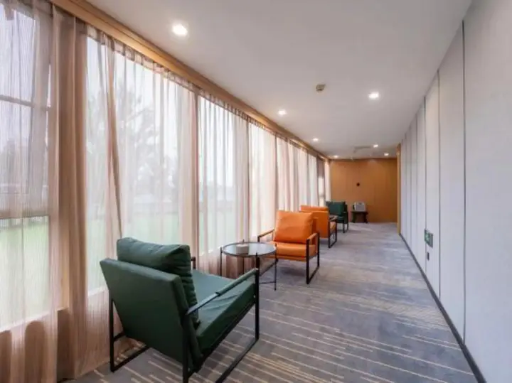 Пекин: Super 8 Collection Hotel (Beijing Capital Airport New International Exhibition Center)