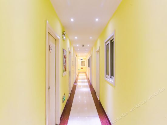 Цзинань: Shunrong Motel