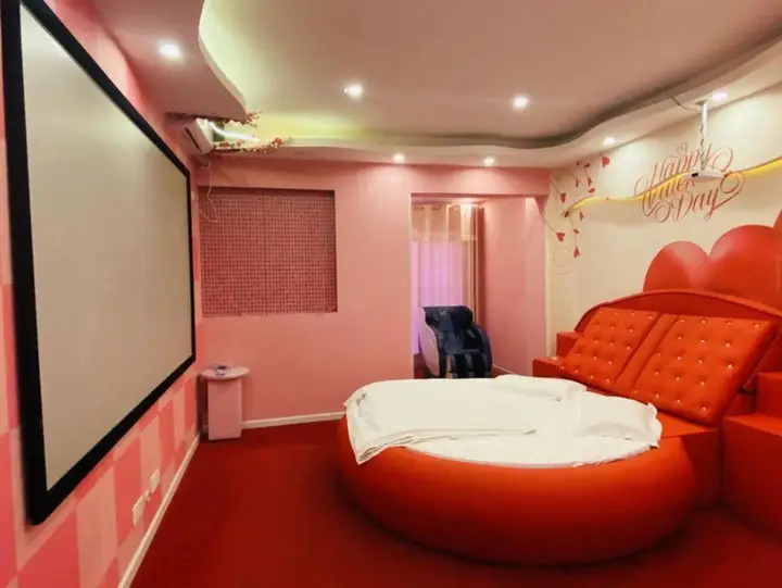 Ухань: 1314 Couples' Holiday Hotel (Hanyang Renxinhui)