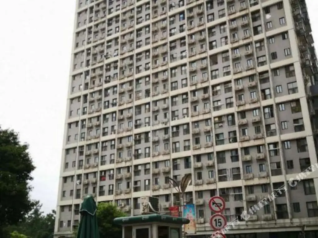 1314 Couples' Holiday Hotel (Hanyang Renxinhui) — фото 1
