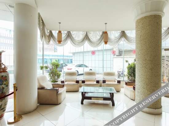 Ляньюньган: Yayue Hotel