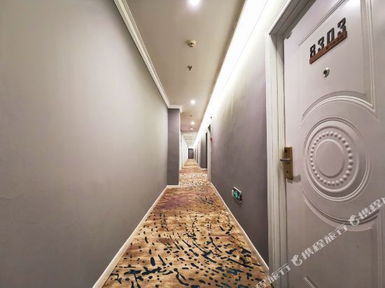 Up Star Hotel — фото 1