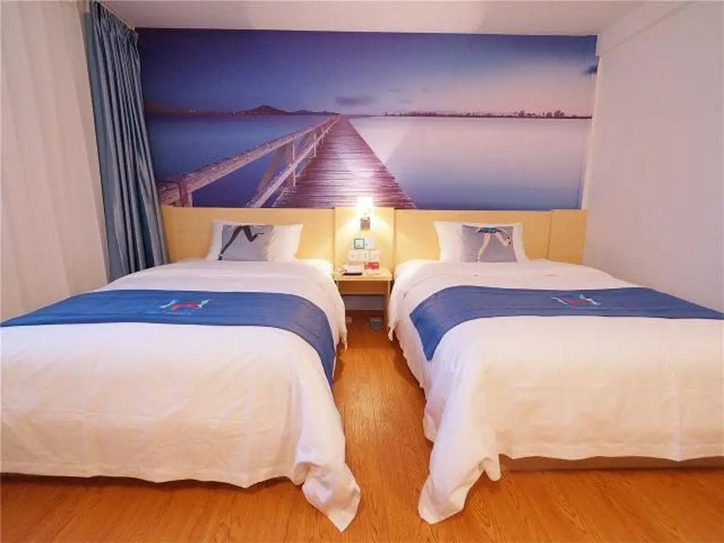 Чжухай: Pai Hotel Zhuhai Gongbei Port City Rail Terminal