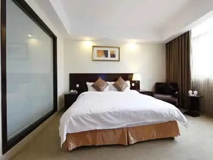 Чэнду: Shell Sichuan Chengdu Shuangliu District Cangwei Road Hotel