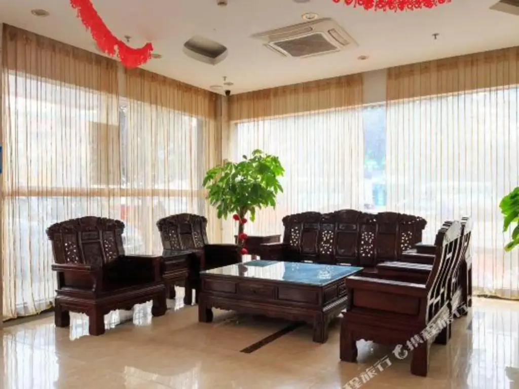 Лючжоу: Walton Business Hotel (Liuzhou Liunan Wanda )