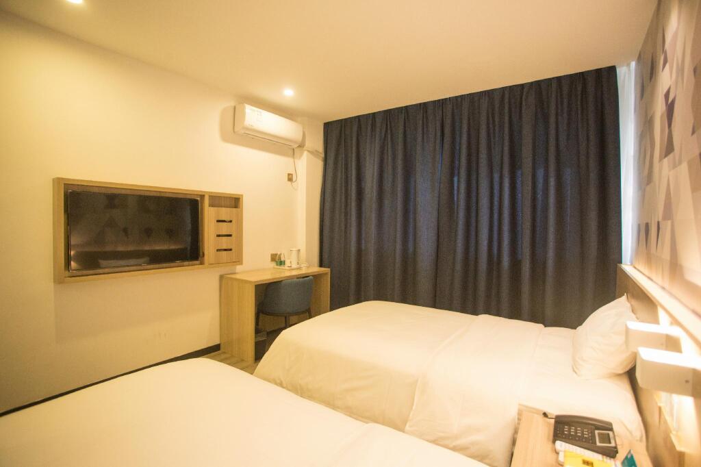 Гуйлинь: Pai Hotel