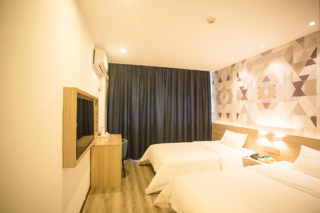 Гуйлинь: Pai Hotel