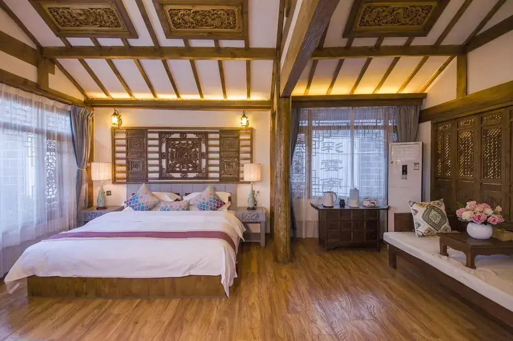 Лицзян: Hua Zhu Fansu Yunju Homestay