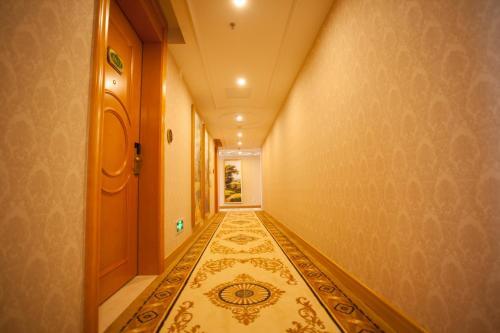 Синьюй: Vienna Hotel Jiangxi Yichun City Hall