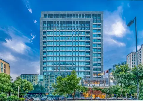 Oriental Pearl Rezen Hotel — фото 1