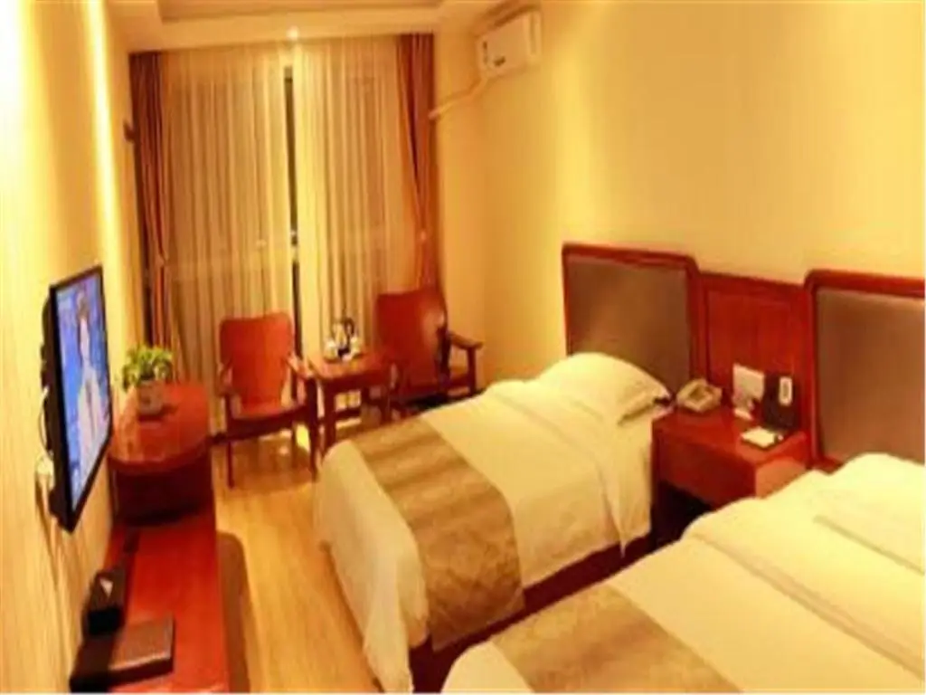 Циньхуандао: Starway Hotel Heping Avenue