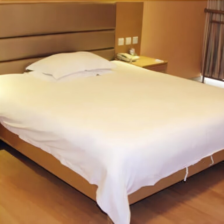 Цзаочжуан: Grace Inn Tengzhou Jiefang Middle Road Central City