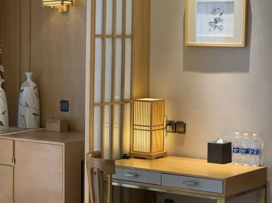 Далянь: Holiday Inn DALIAN HOT SPRING by IHG