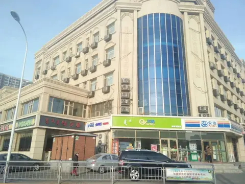Junyi VIP Hotel (Runyu Home Store, University of Technology) — фото 1