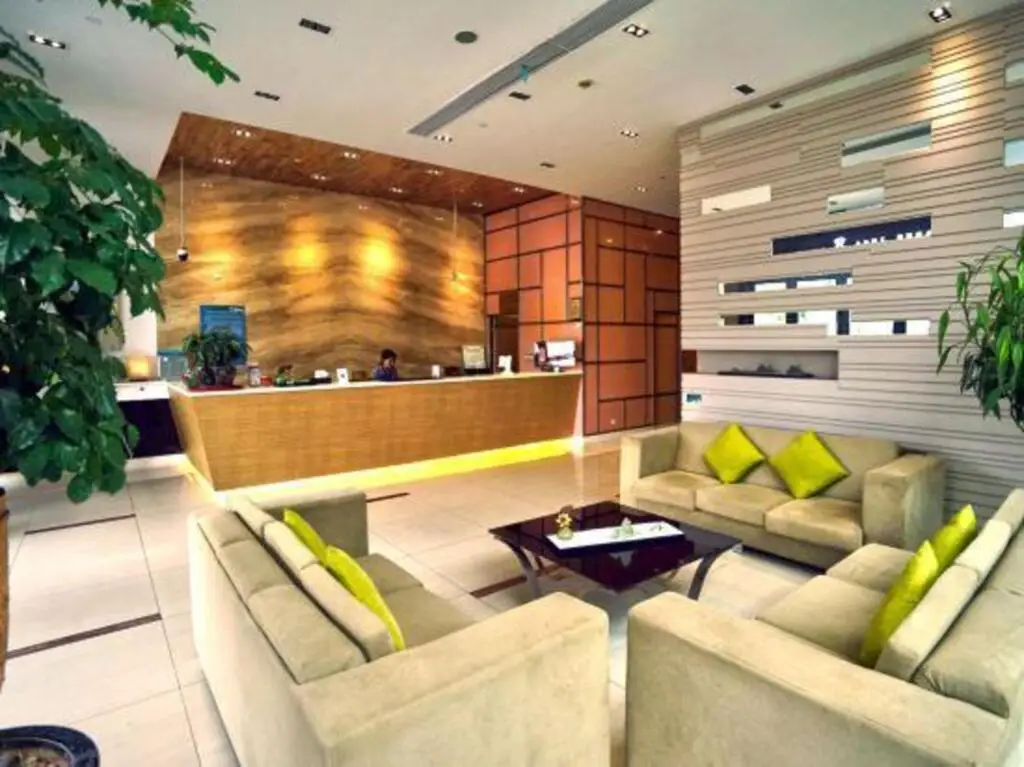 Шанхай: Home Inn Yubai Yun (Shanghai East China Normal University Minhang Wuxu Branch)