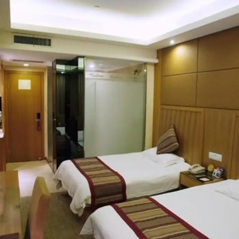Radow Hotel Chain (Wenzhou Railway Station) — фото 1