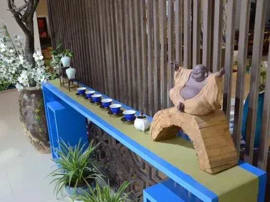 Цзиндэчжэнь: Tiantian Fishing Port Ceramics Hotel (Jingdezhen People's Square High-speed Railway Station)