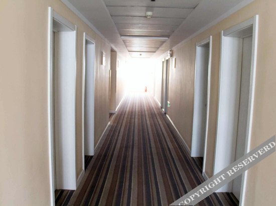 Таншань: Yuebaike Business Hotel Tangshan Chezhan Road