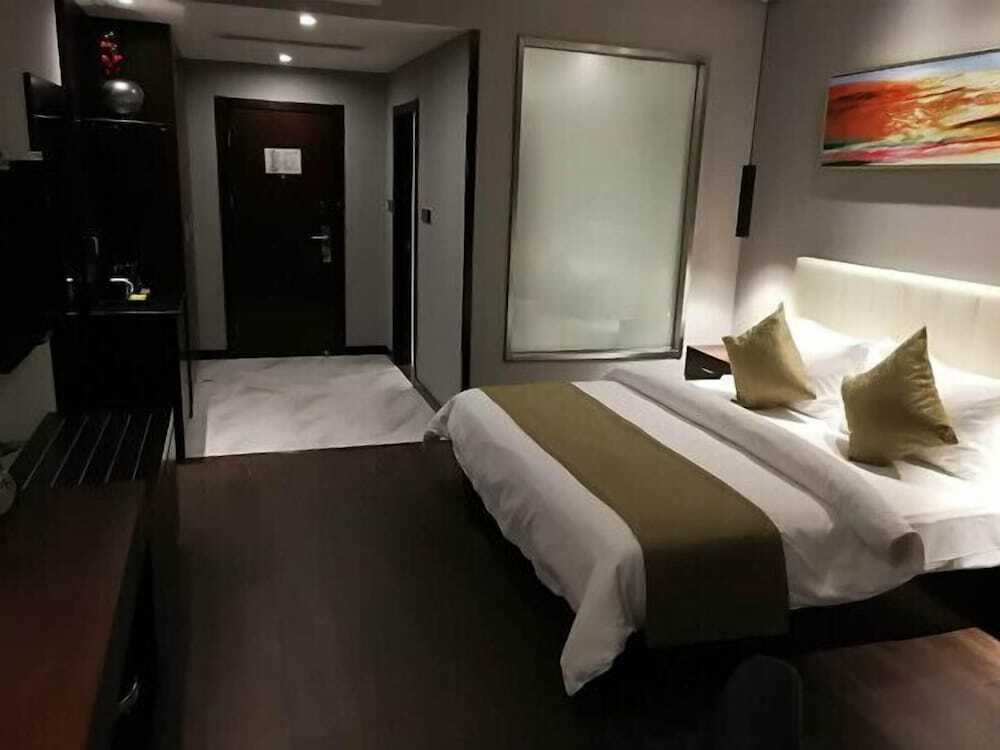 Шанхай: Metropolo Shanghai Hongqiao Airpart Wuzhong Road Hotel