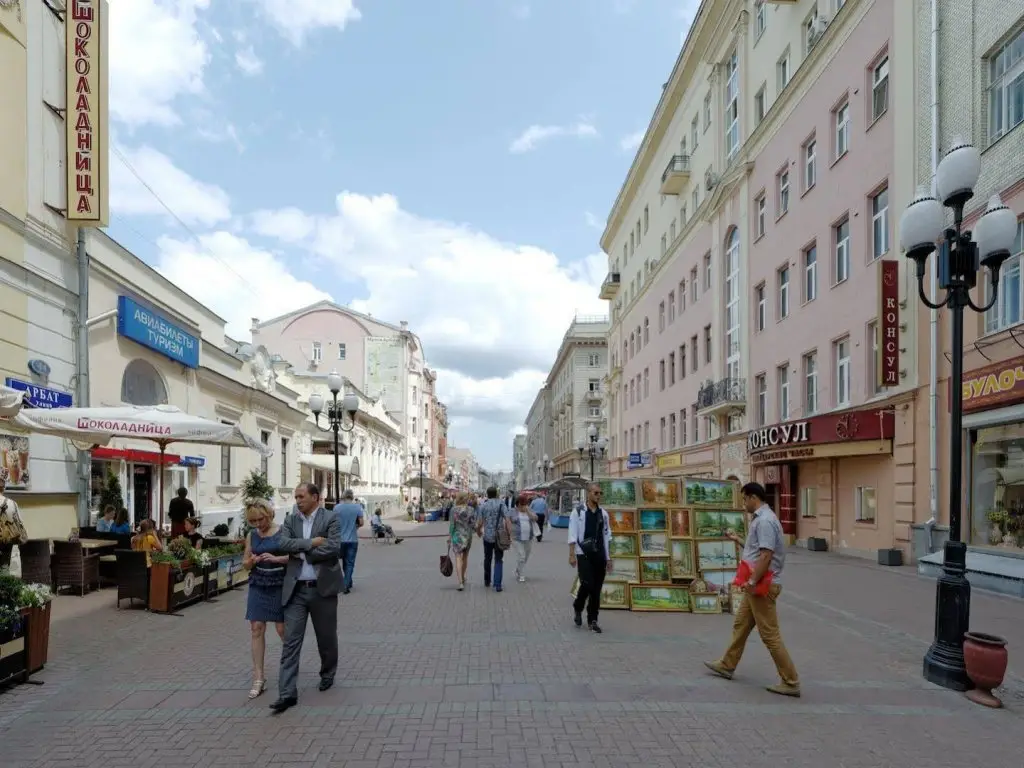 Москва: Babushka Doll Hostel on Arbat Street