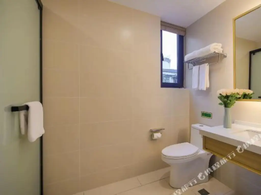 Ханчжоу: Vienna 3 Best Hotel (Hangzhou Railway City Station)