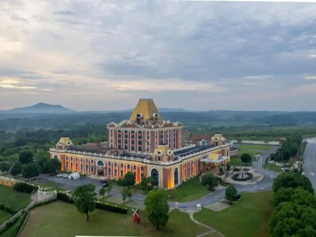Xuancheng: Shanghaitan International Hotel